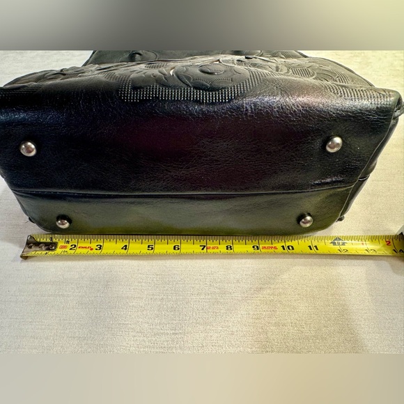 Patricia Nash “Cavo Tote” Black Full-Grain Leather Bag — Like new - Picture 9 of 17